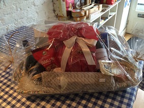 Hamper basket